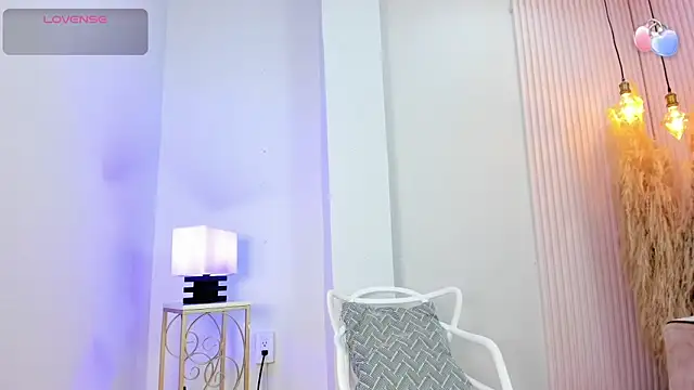 alana rossetti online show from 4, 3, 2026