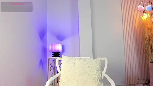 Snapshot of alana_rossetti chatting on 20, 6, 2026 alana rossetti online show from 20, 6, 2026