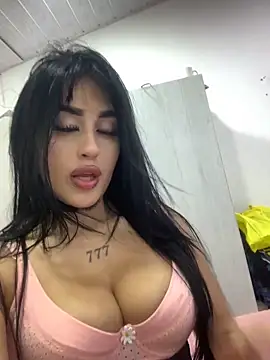 Snapshot of Girl_milk7 chatting on 13, 3, 2025 Girl milk7 online show from 13, 3, 2025