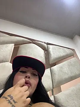 Snapshot of Girl_milk7 chatting on 3, 3, 2026 Girl milk7 online show from 3, 3, 2026