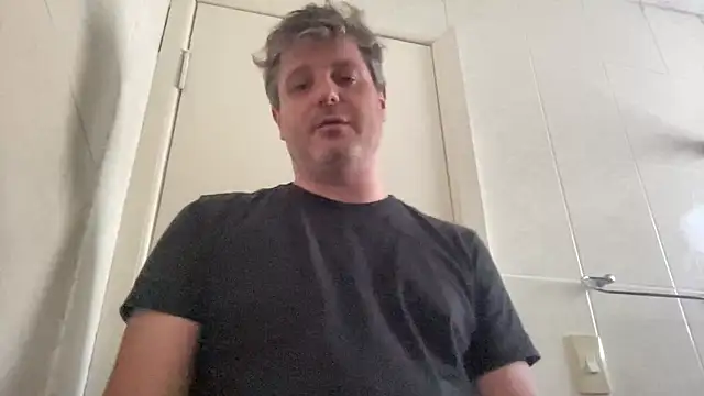 Snapshot of Taurino_gostoso chatting on 4, 5, 2026 Taurino gostoso online show from 4, 5, 2026