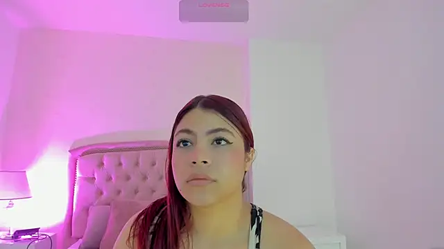 Kendall  Fox online show from 7, 2, 2026