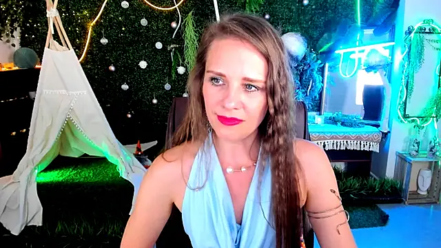 Snapshot of EmiliaBedy chatting on 20, 7, 2026 EmiliaBedy online show from 20, 7, 2026