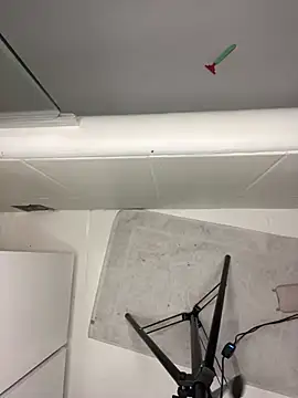 bunnythetailor online show from 21, 2, 2025