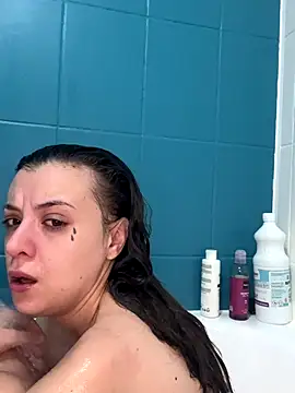 bunnythetailor online show from 21, 9, 2025