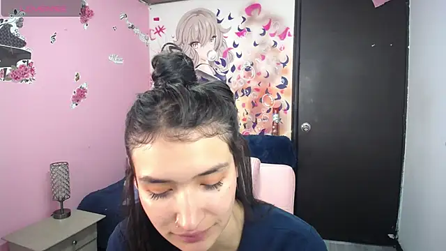 Snapshot of Sofii_cutee chatting on 20, 3, 2025 Sofii cutee online show from 20, 3, 2025