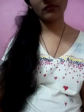 Tanu-00 online show from 4, 10, 2025