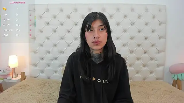 esmeralda06 online show from 20, 9, 2025