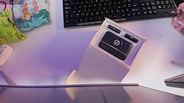 Bonet iris online show from 25, 2, 2026