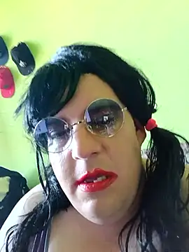 Snapshot of Adrianka chatting on 18, 5, 2026 Adrianka online show from 18, 5, 2026