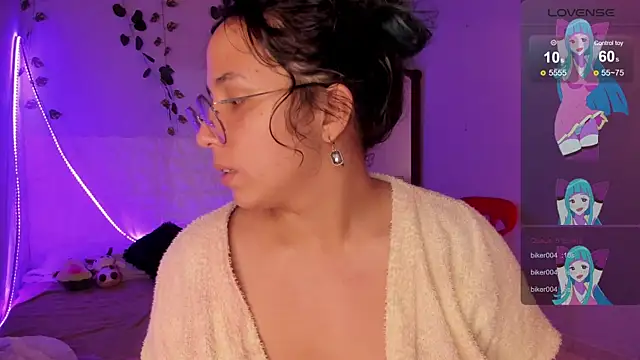 Snapshot of Ludovica6669 chatting on 9, 3, 2025 Ludovica6669 online show from 9, 3, 2025