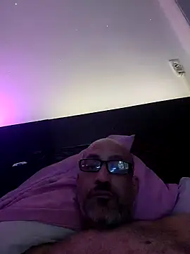 Firecock2578 online show from 27, 4, 2026