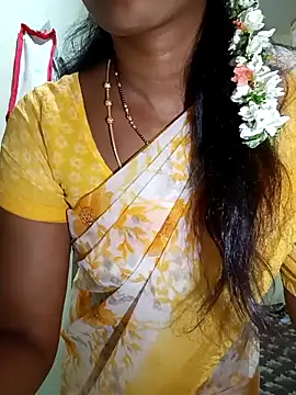 Snapshot of TeluguammayiMahi chatting on 20, 4, 2026 TeluguammayiMahi online show from 20, 4, 2026