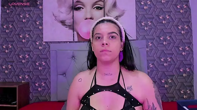 Snapshot of Emily_rivera78 chatting on 5, 5, 2026 Emily rivera78 online show from 5, 5, 2026
