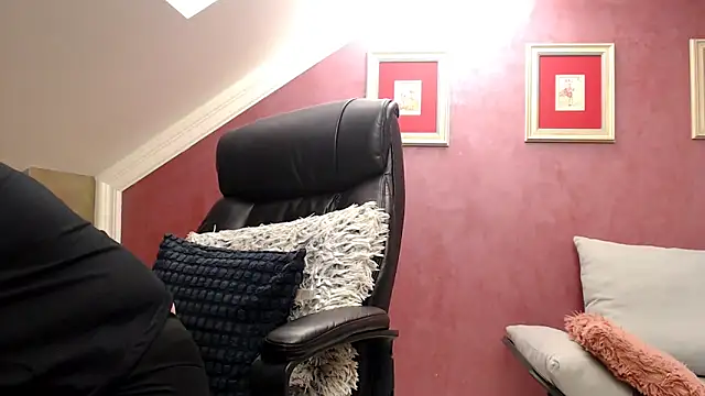 Snapshot of Wetandnaughtyxx chatting on 5, 5, 2026 Wetandnaughtyxx online show from 5, 5, 2026
