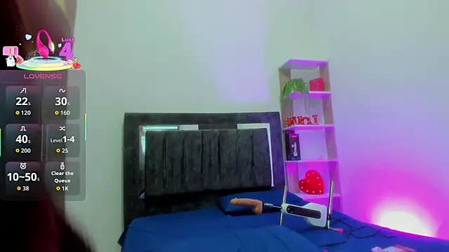 Nicol TransGirl online show from 8, 4, 2026