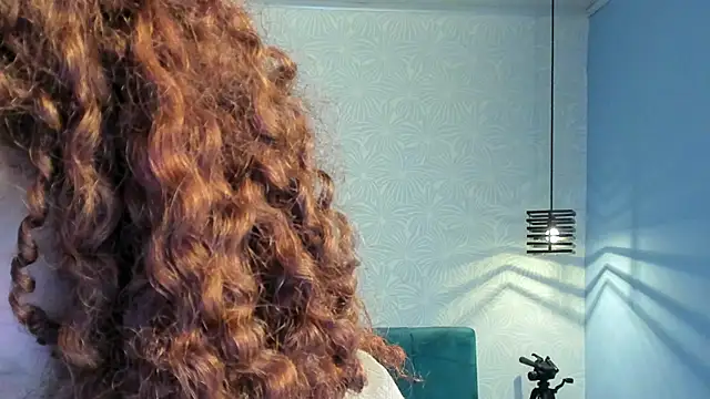 ninna curly online show from 22, 9, 2025