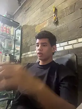 Santiago-Thompson online show from 27, 10, 2025