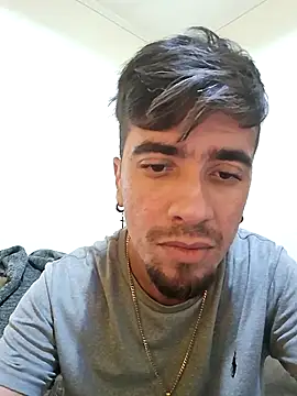 Snapshot of thallespessoa chatting on 14, 9, 2025 thallespessoa online show from 14, 9, 2025