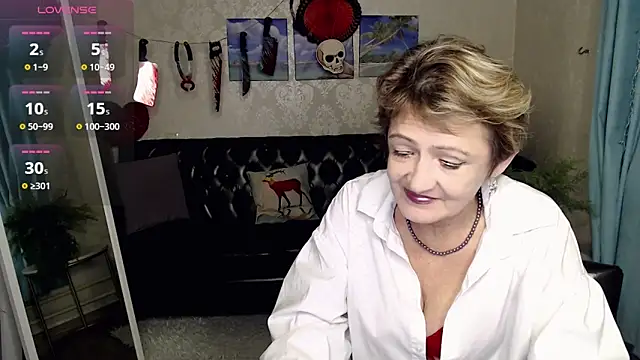 SexyGrandma  online show from 1, 11, 2025