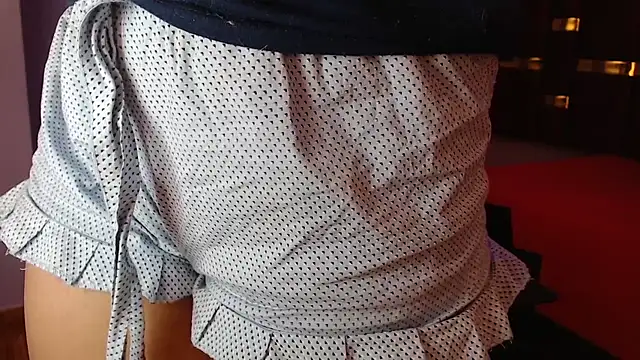 emily fox 3 online show from 10, 9, 2025