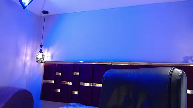 emily fox 3 online show from 17, 9, 2025