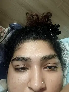 naina78910 online show from 29, 10, 2025