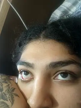 naina78910 online show from 14, 11, 2025