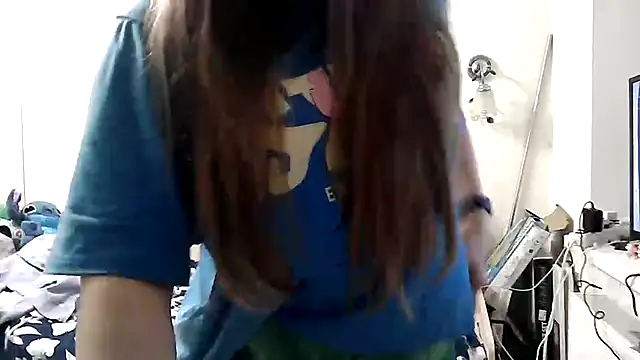 Snapshot of Misssweet_s chatting on 22, 2, 2025 Misssweet s online show from 22, 2, 2025