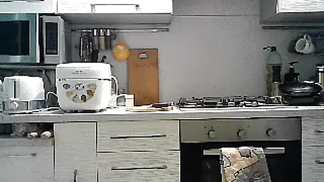 Snapshot of Misssweet_s chatting on 7, 3, 2025 Misssweet s online show from 7, 3, 2025