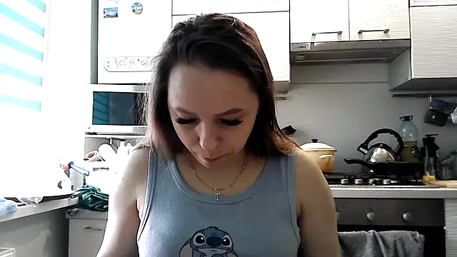 Snapshot of Misssweet_s chatting on 12, 3, 2025 Misssweet s online show from 12, 3, 2025