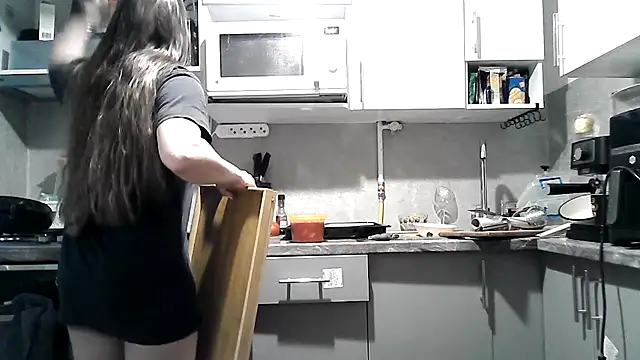 Snapshot of Misssweet_s chatting on 17, 9, 2025 Misssweet s online show from 17, 9, 2025