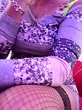 Juliana60 online show from 1, 2, 2025