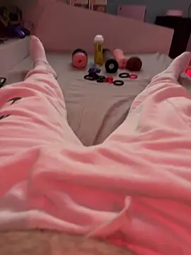 Snapshot of cobr-2024 chatting on 18, 2, 2025 cobr-2024 online show from 18, 2, 2025