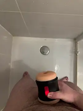 Snapshot of cobr-2024 chatting on 6, 3, 2025 cobr-2024 online show from 6, 3, 2025