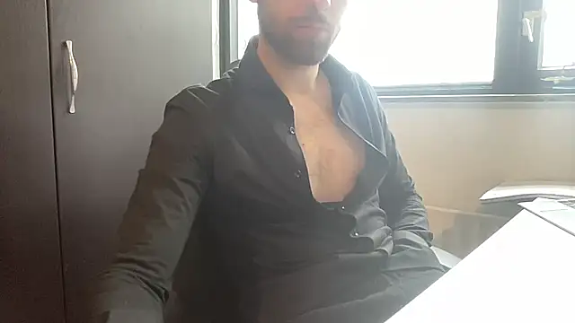 Snapshot of bullyboyy chatting on 24, 2, 2025 bullyboyy online show from 24, 2, 2025