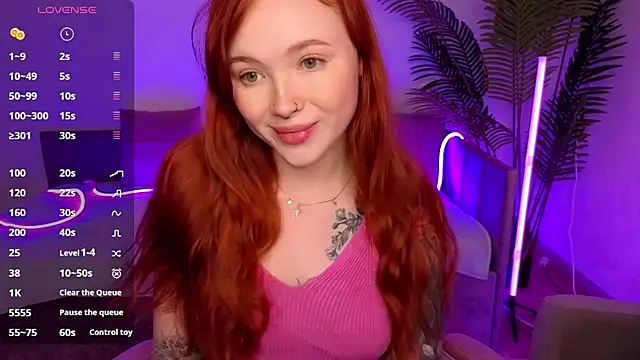 Maya Light online show from 15, 11, 2025