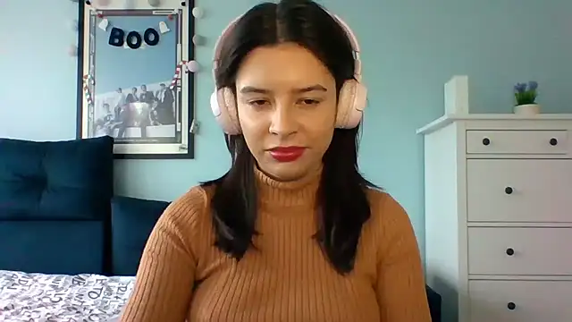 LariceSexy online show from 12, 11, 2025