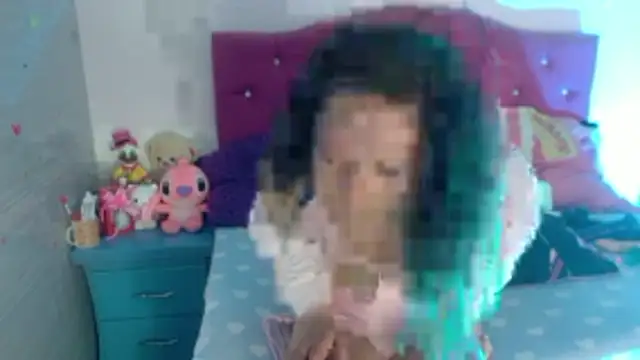 Ariasmithog online show from 13, 4, 2026