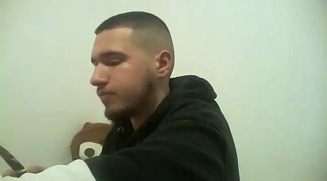 Snapshot of Drag_Queen chatting on 1, 2, 2025 Drag Queen online show from 1, 2, 2025