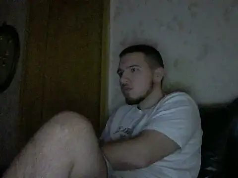 Snapshot of Drag_Queen chatting on 9, 2, 2025 Drag Queen online show from 9, 2, 2025