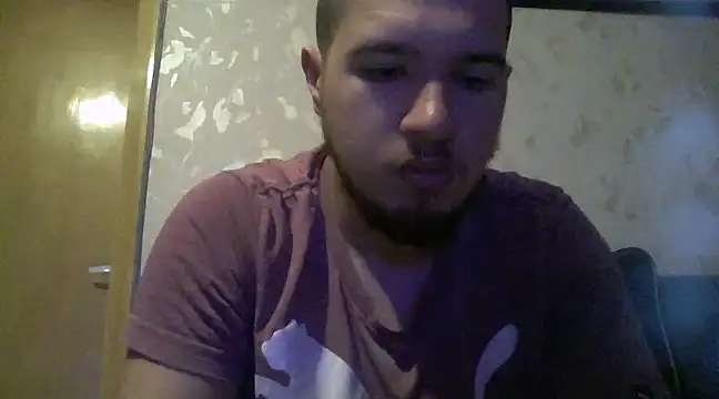 Snapshot of Drag_Queen chatting on 1, 3, 2025 Drag Queen online show from 1, 3, 2025