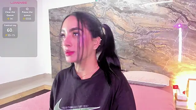 Estefy gomez09 online show from 5, 3, 2026