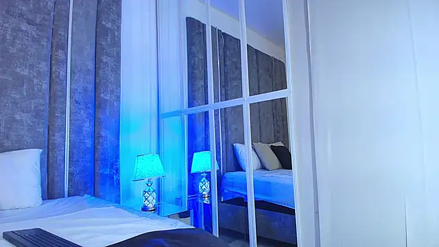 AliDiaz  online show from 26, 2, 2026