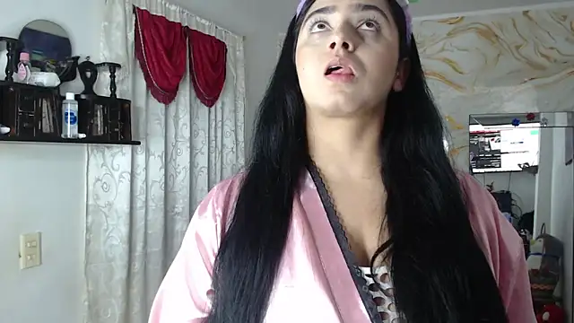 Snapshot of kendall_morry chatting on 29, 10, 2025 kendall morry online show from 29, 10, 2025