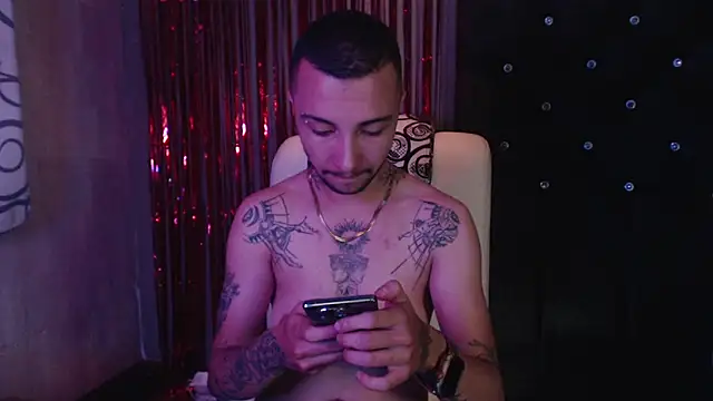 FemToMale online show from 14, 2, 2025