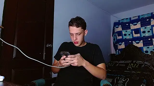 Thomas May4rs online show from 1, 12, 2025