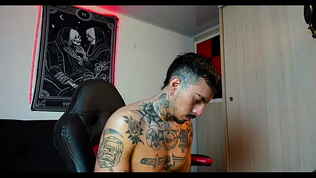 Snapshot of scockpion__ chatting on 11, 2, 2025 scockpion online show from 11, 2, 2025