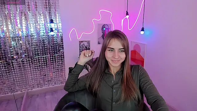 CharmBianca online show from 9, 2, 2025