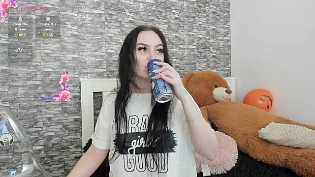 KairraPotts online show from 14, 11, 2025